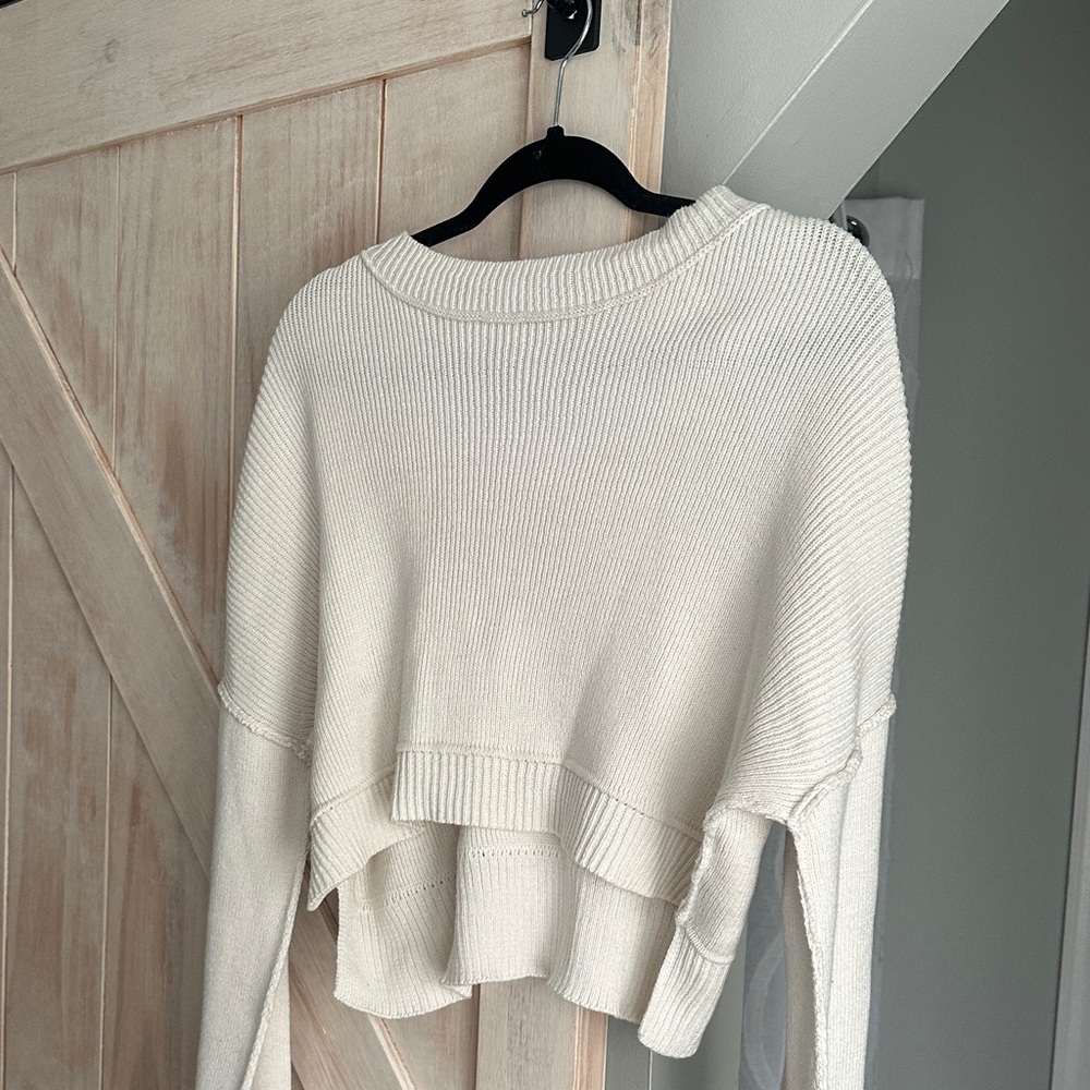 Pink Rose Cream Women's Sweater